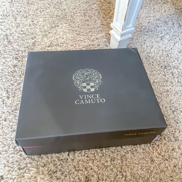 ❌GIFTED❌ Breshan Espadrilles Moonstone - Picture 7 of 8